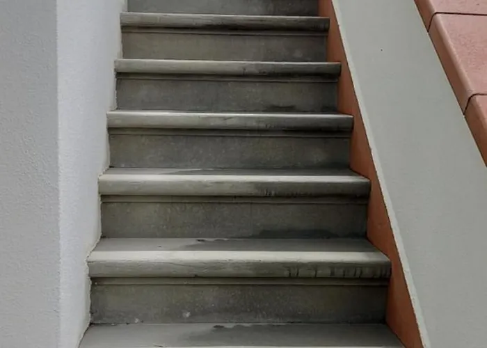 Casa Palaie Colline Firenze アパート