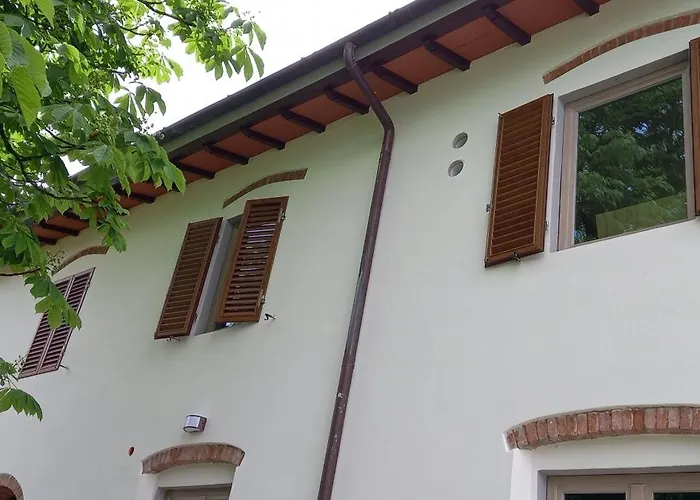 Casa Palaie Colline Firenze アパート *