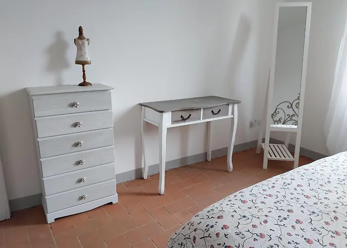 Casa Palaie Colline Firenze * ポンタッシエーヴェ