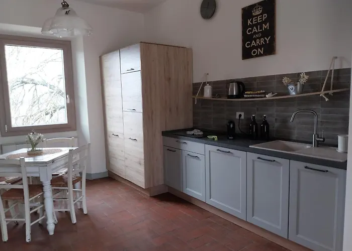 Casa Palaie Colline Firenze アパート *