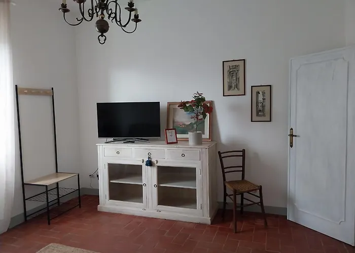 Casa Palaie Colline Firenze ポンタッシエーヴェ